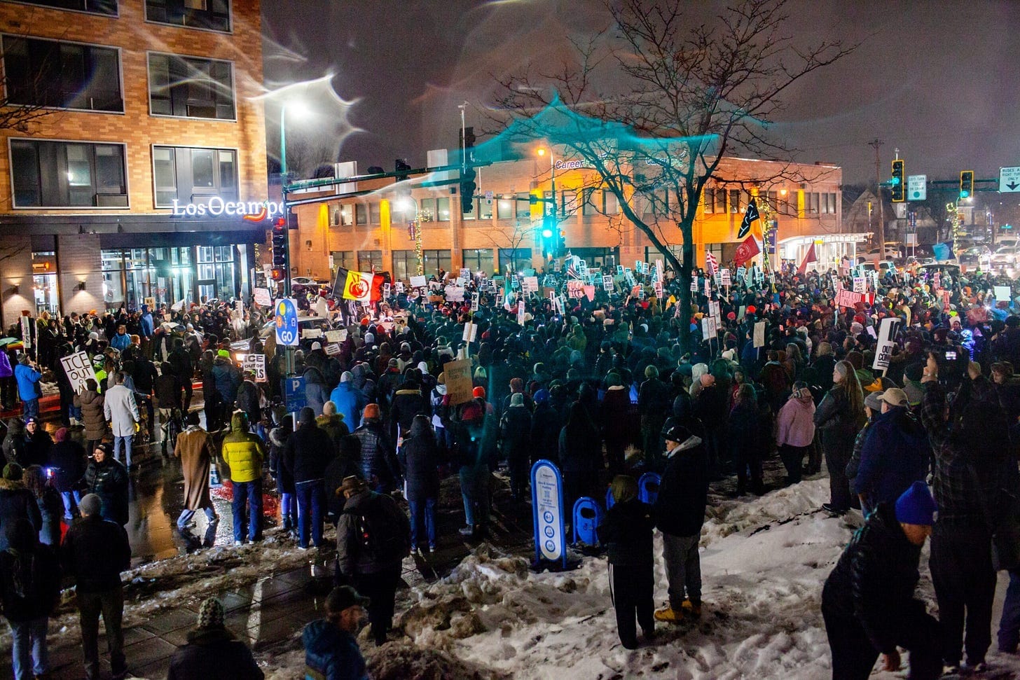 ICE protests continue in Minneapolis day after woman is fatally shot by ICE  agent • Minnesota Reformer